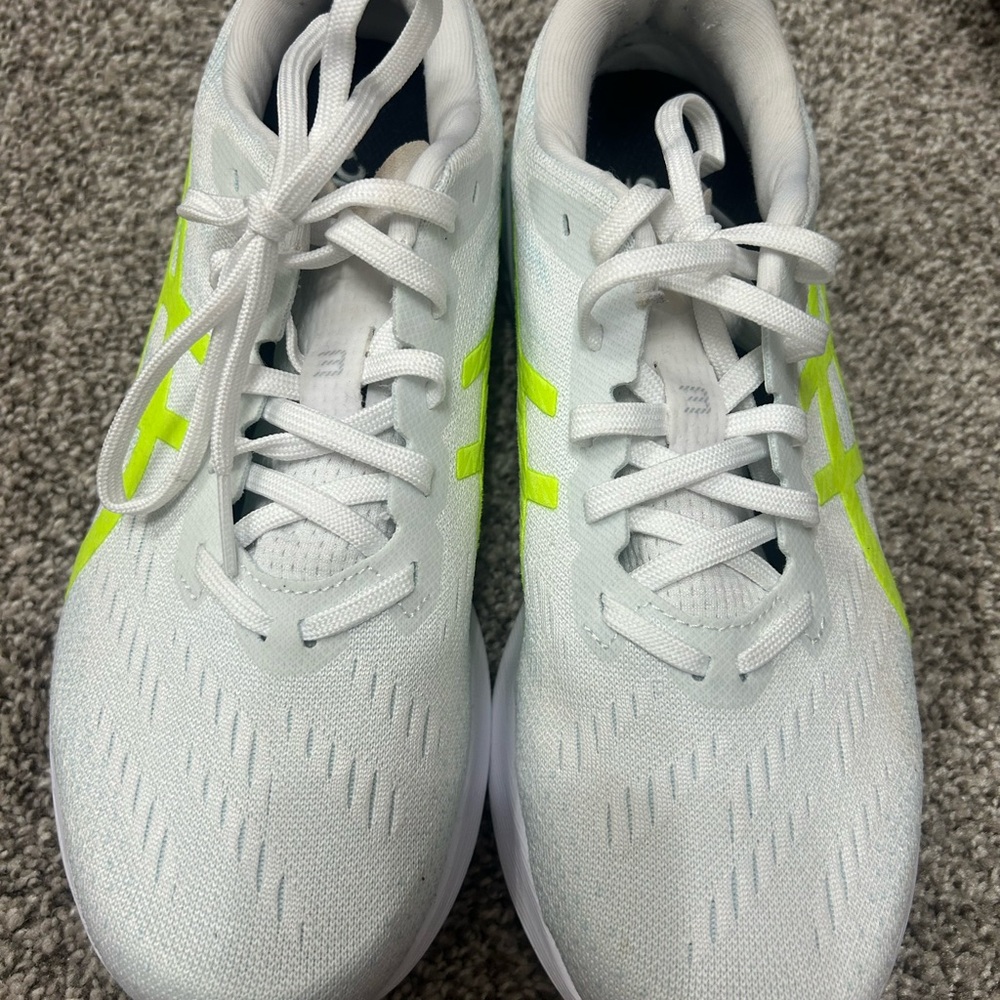 Dyna Blast Asic Athletic Shoes
